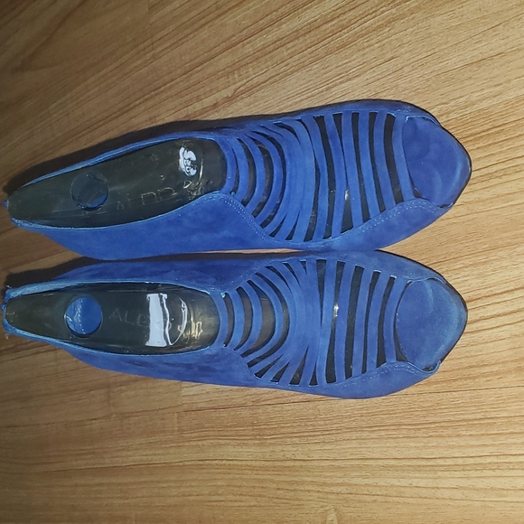 Aldo blue suede booties - Picture 2 of 2